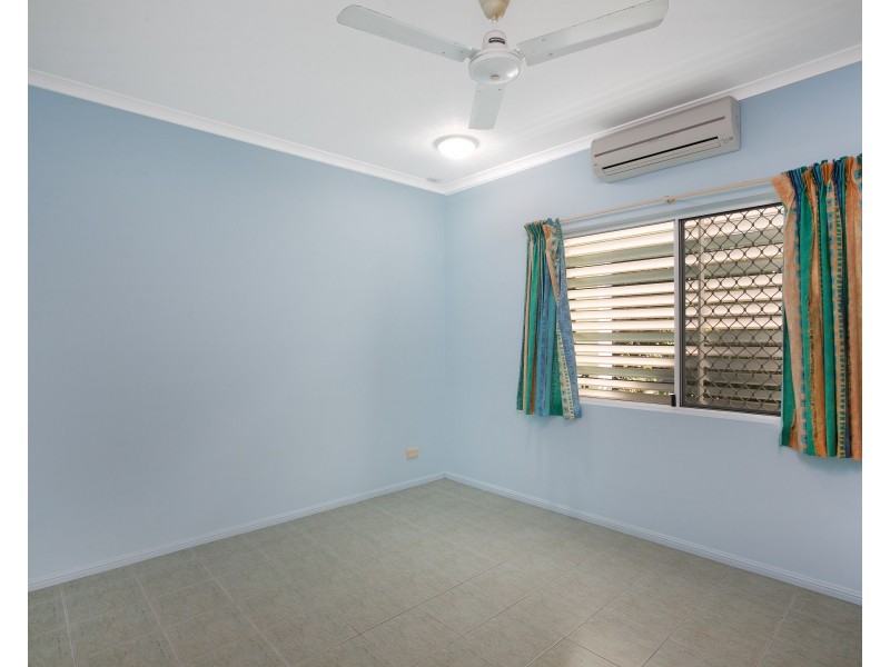 29 Wesel Street, Bentley Park QLD 4869