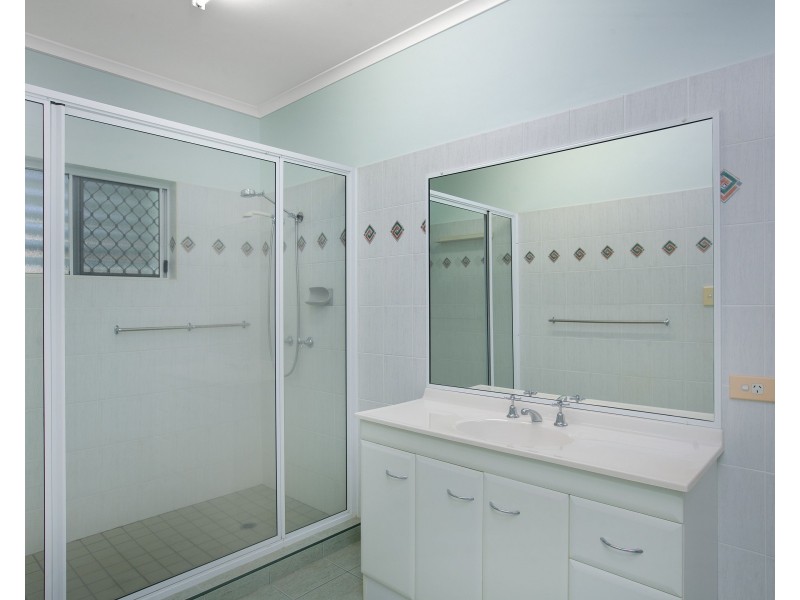 29 Wesel Street, Bentley Park QLD 4869