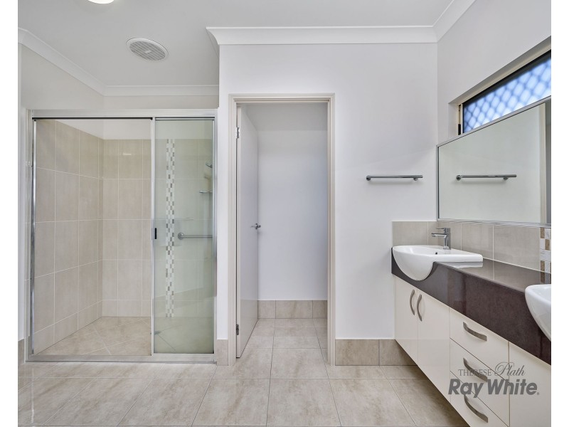 10 Maynard Close, Mount Sheridan QLD 4868