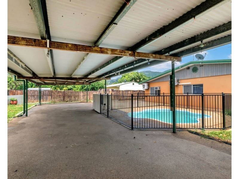 Bentley Park QLD 4869