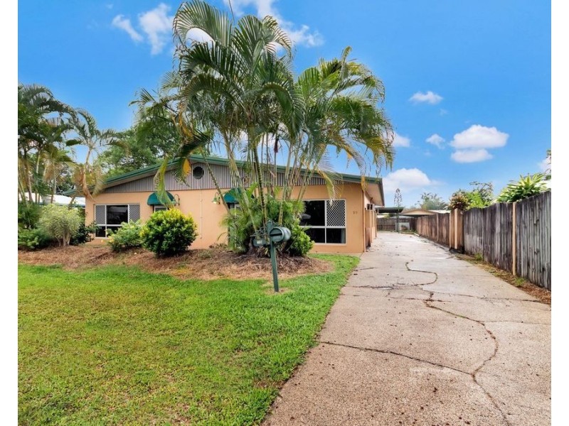 Bentley Park QLD 4869