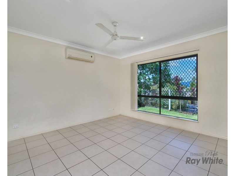 Bentley Park QLD 4869