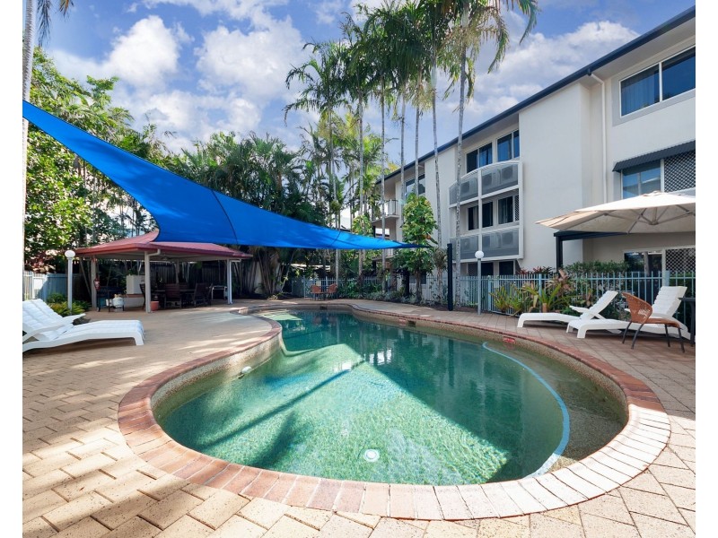 18and22/670-678 Bruce Highway, Woree QLD 4868