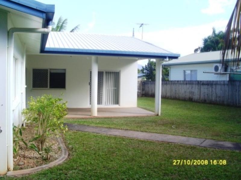 Bentley Park QLD 4869