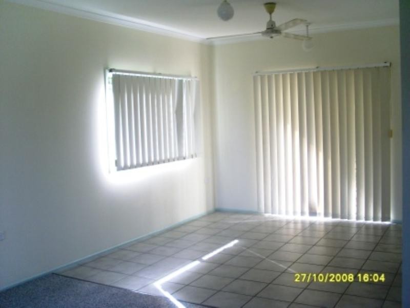 Bentley Park QLD 4869