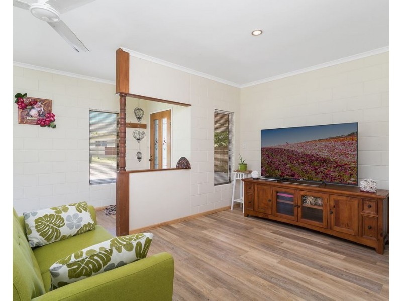 Bentley Park QLD 4869