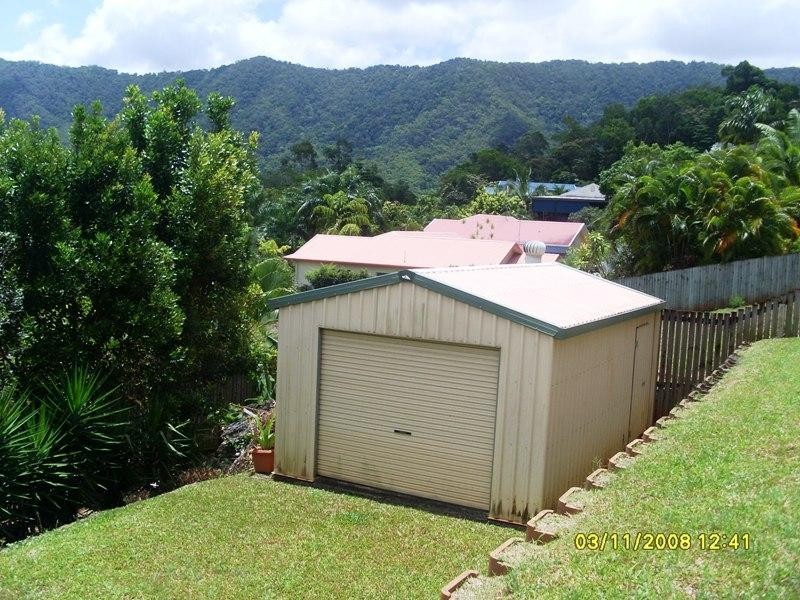 9 Jumna Close, Bentley Park QLD 4869