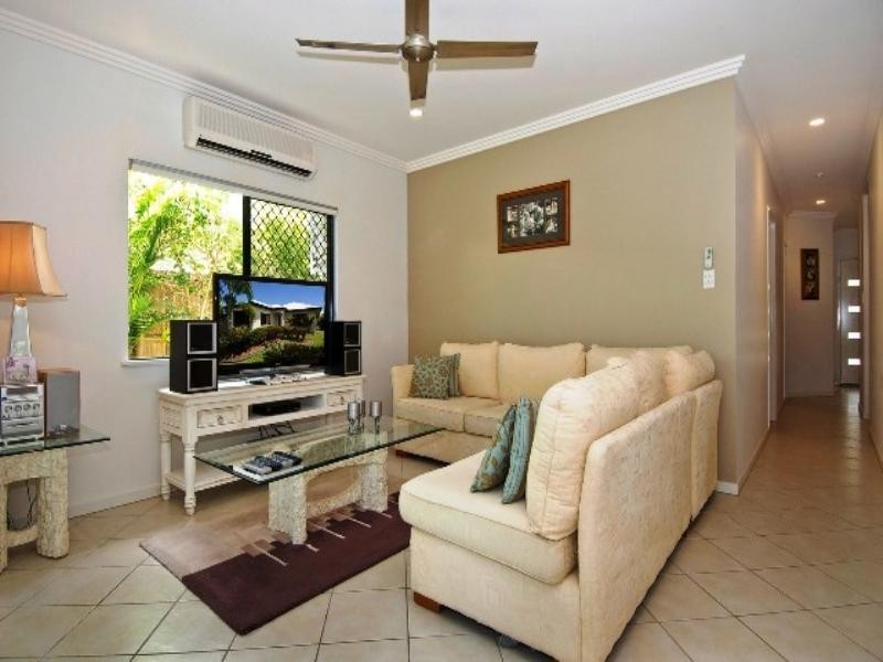 8 Etty Street, Kewarra Beach QLD 4879