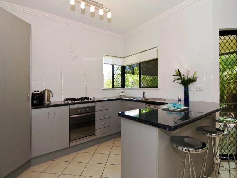 8 Etty Street, Kewarra Beach QLD 4879