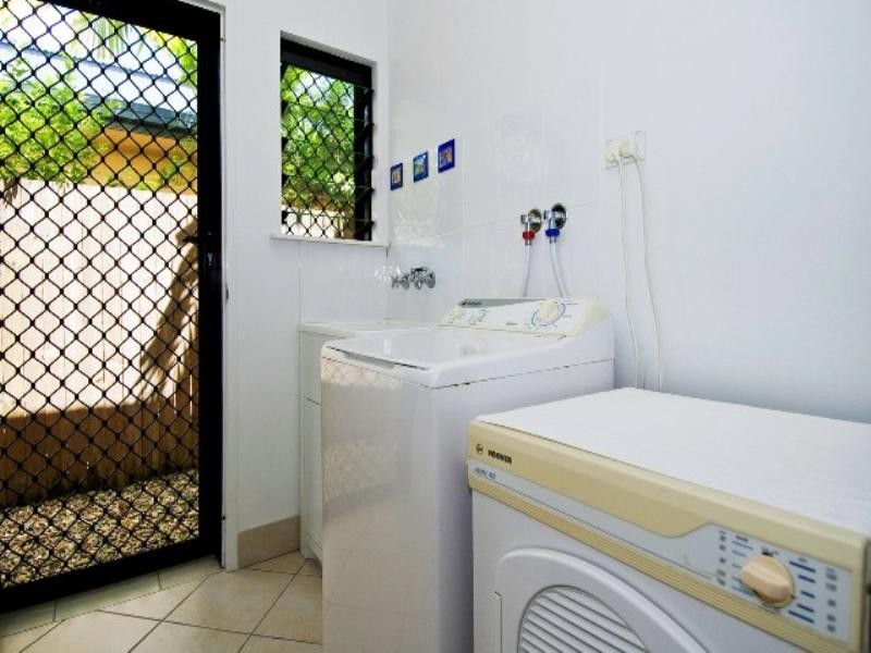 8 Etty Street, Kewarra Beach QLD 4879