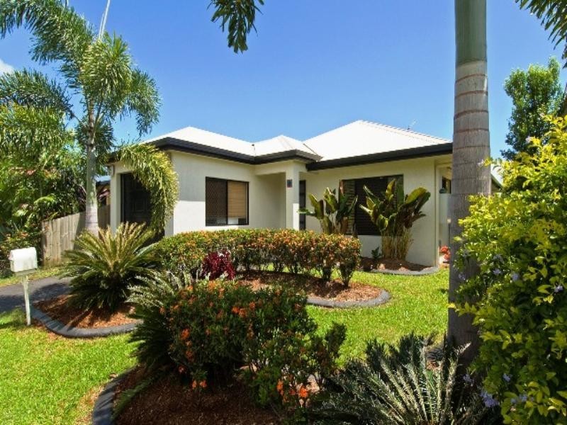 8 Etty Street, Kewarra Beach QLD 4879