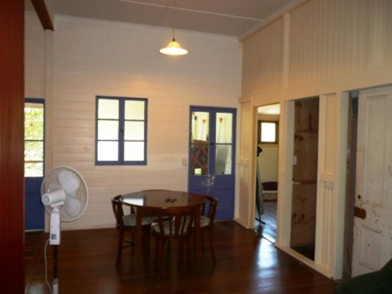 20 Allinga Close, Bentley Park QLD 4869