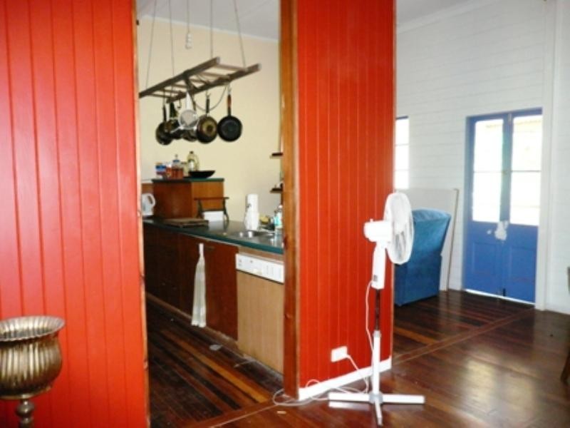20 Allinga Close, Bentley Park QLD 4869
