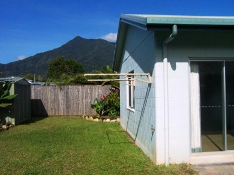 Bentley Park QLD 4869