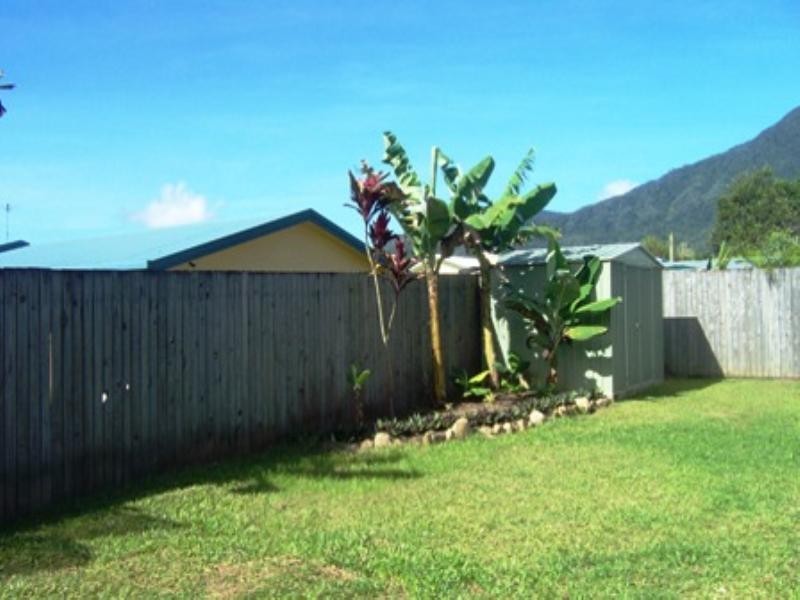 Bentley Park QLD 4869