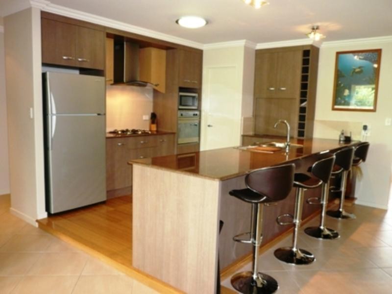 10 Lennox Street, Edmonton QLD 4869