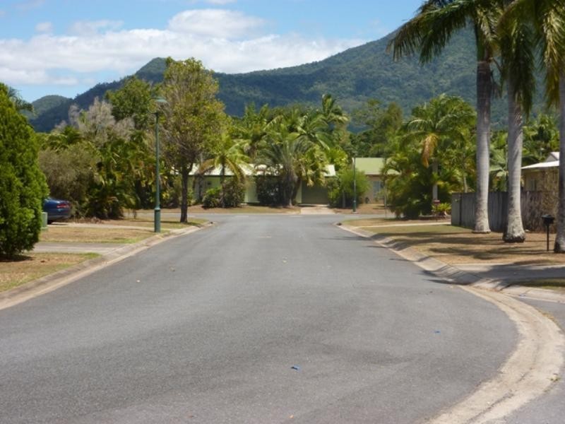 Bentley Park QLD 4869