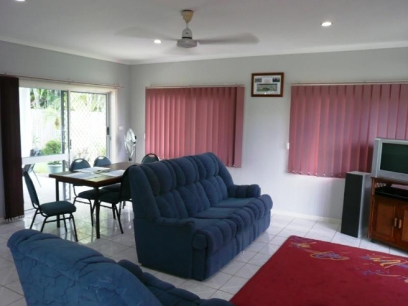 Bentley Park QLD 4869