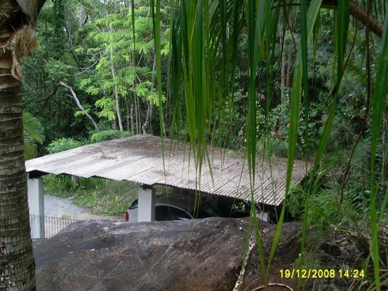 6 Pine Creek Road, East Trinity QLD 4871