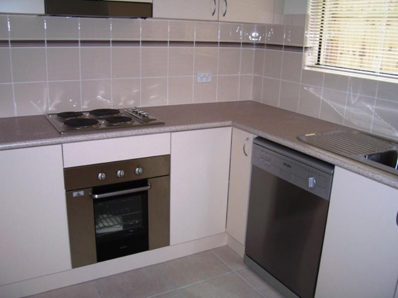 Bentley Park QLD 4869