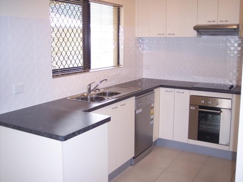 9 Doritis Close, Edmonton QLD 4869