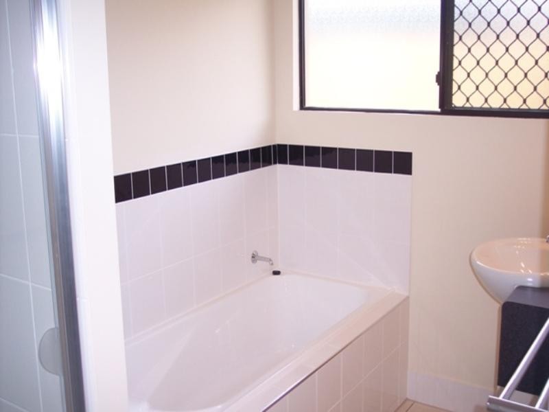 9 Doritis Close, Edmonton QLD 4869