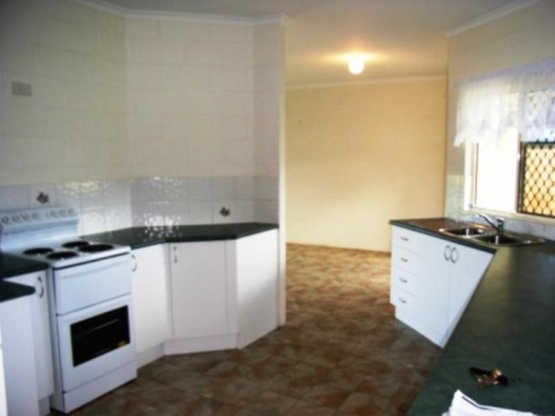 Bentley Park QLD 4869