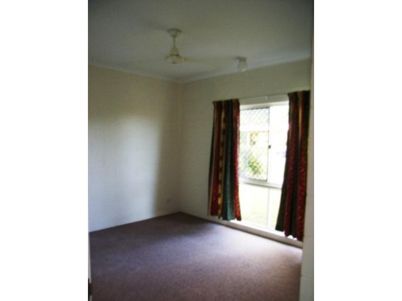 Bentley Park QLD 4869