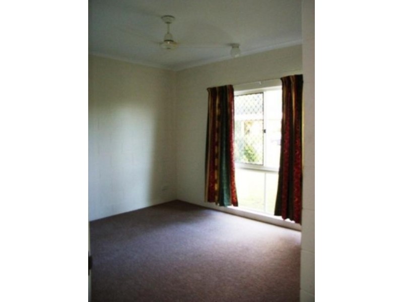 Bentley Park QLD 4869