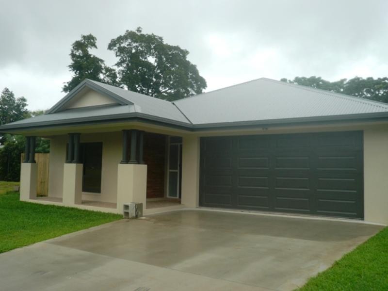 24 Lennox Street, Edmonton QLD 4869