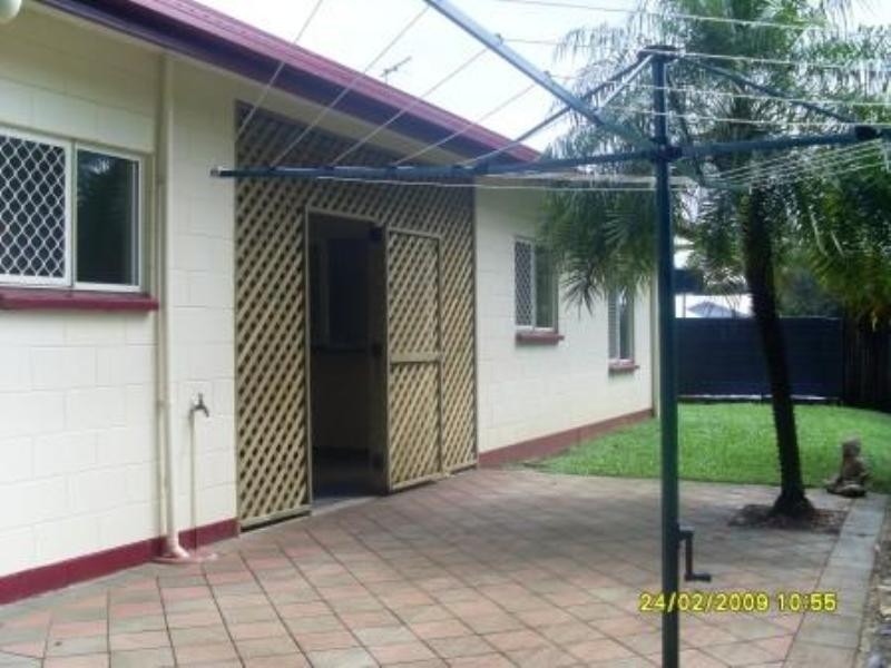 Bentley Park QLD 4869
