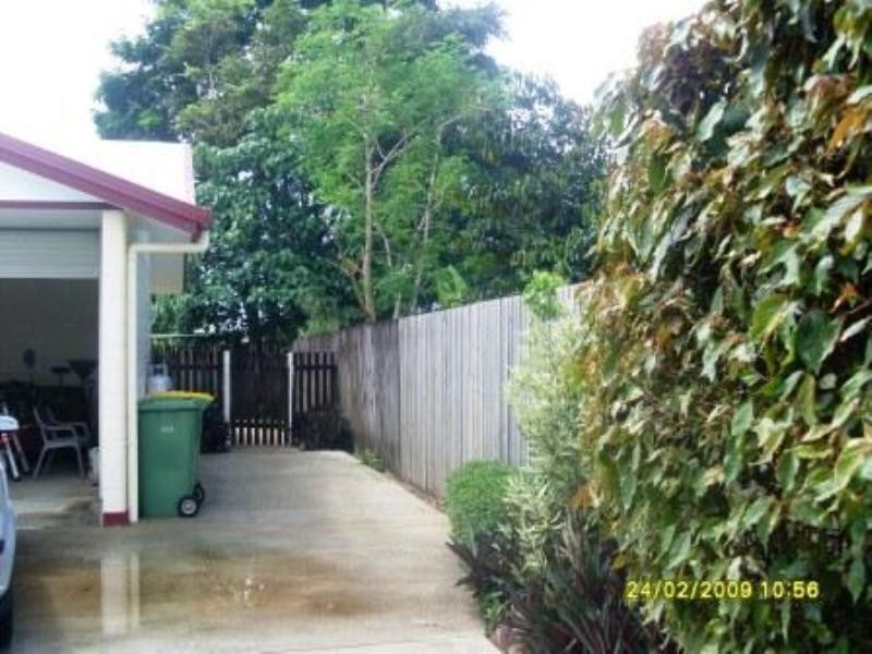 Bentley Park QLD 4869