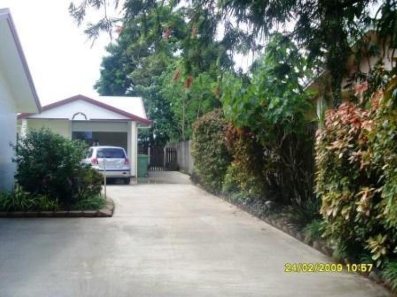 Bentley Park QLD 4869