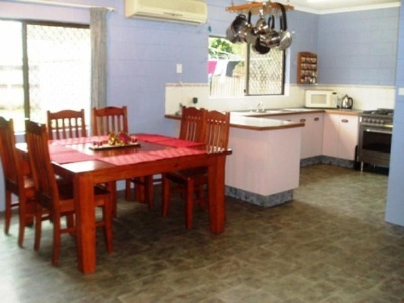 Bentley Park QLD 4869