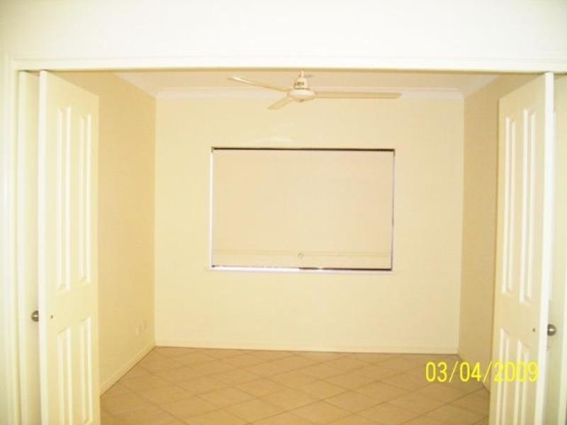 Bentley Park QLD 4869