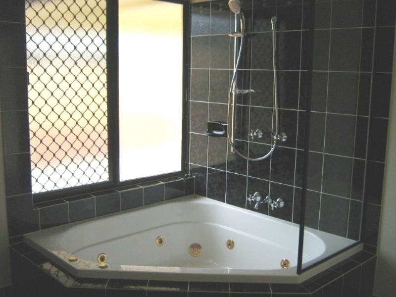 17 McEachan Street, Edmonton QLD 4869