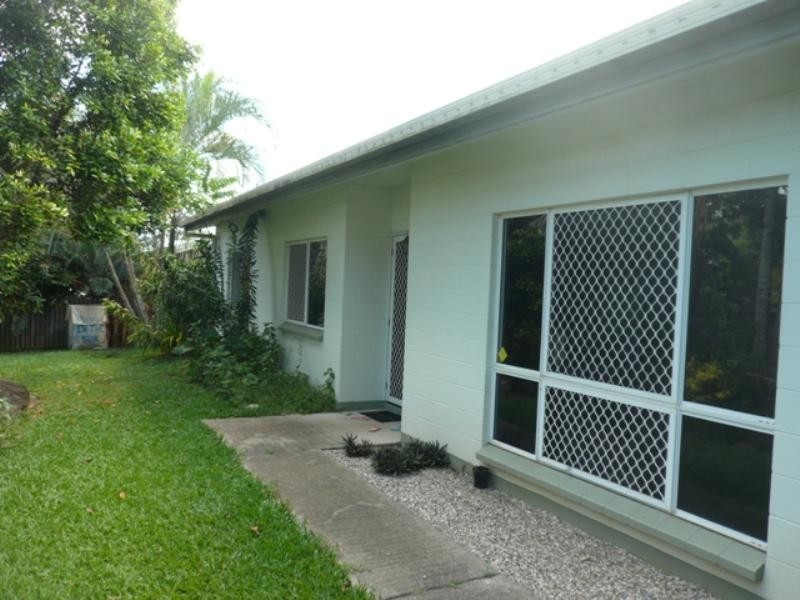 Bentley Park QLD 4869