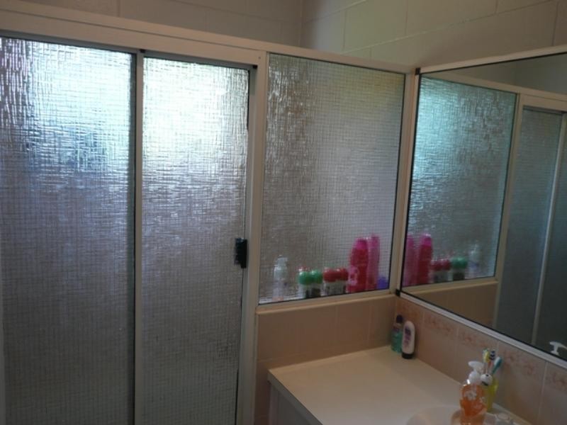 Bentley Park QLD 4869