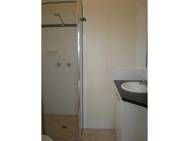 Bentley Park QLD 4869