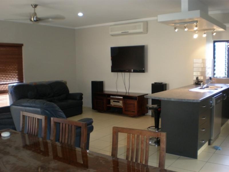 13 Potts Close, Edmonton QLD 4869