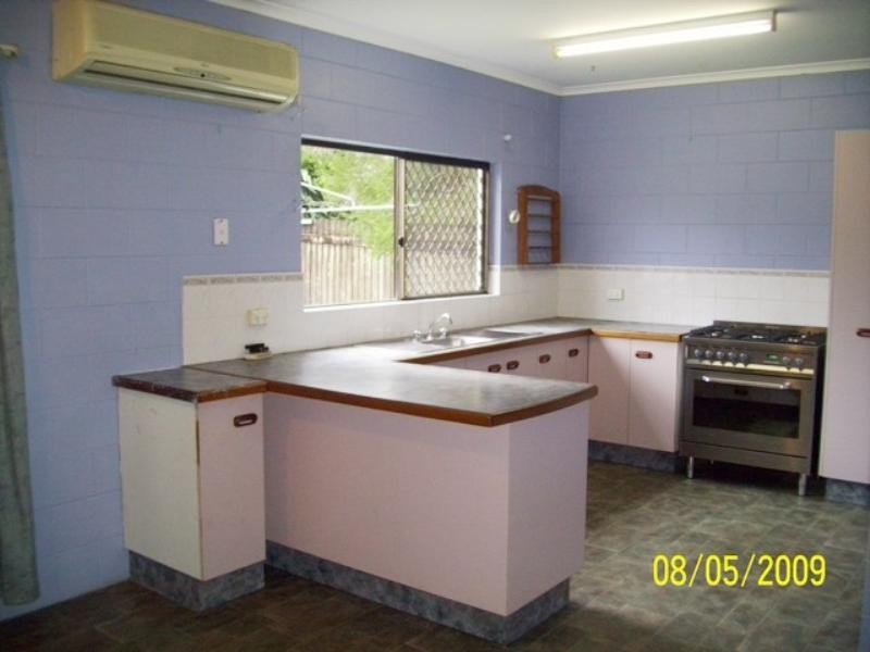 Bentley Park QLD 4869