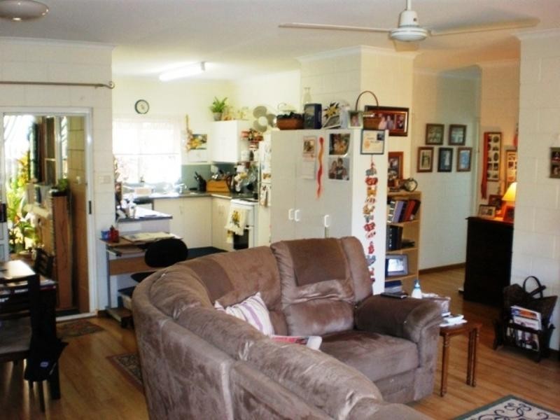 Bentley Park QLD 4869