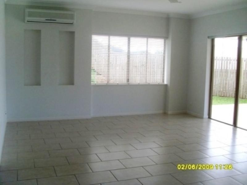 Bentley Park QLD 4869