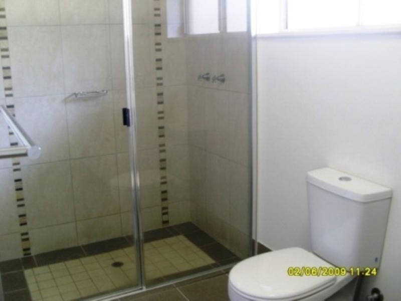 Bentley Park QLD 4869