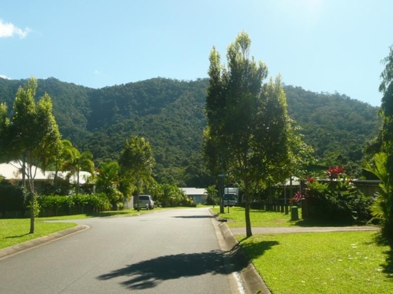 Bentley Park QLD 4869