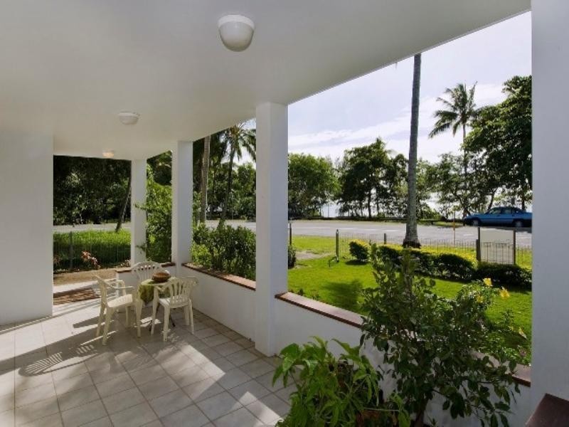 71 Casuarina Street, Holloways Beach QLD 4878