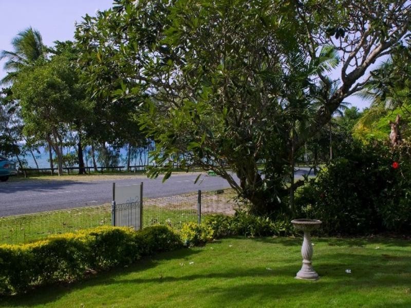 71 Casuarina Street, Holloways Beach QLD 4878