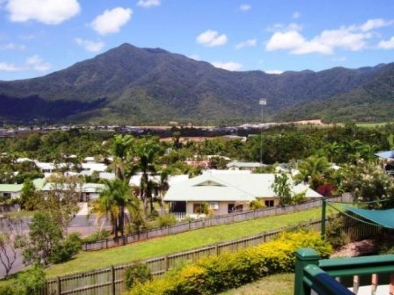 Bentley Park QLD 4869