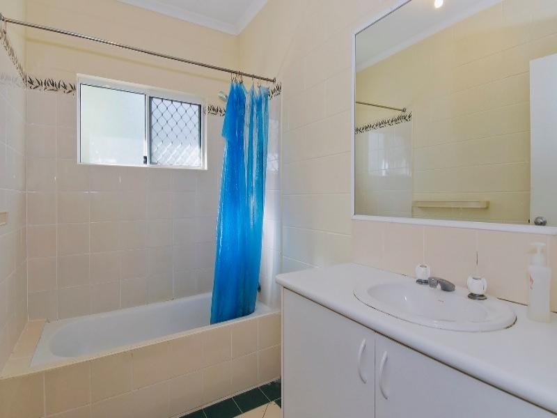 28 Cracknell Road, White Rock QLD 4868