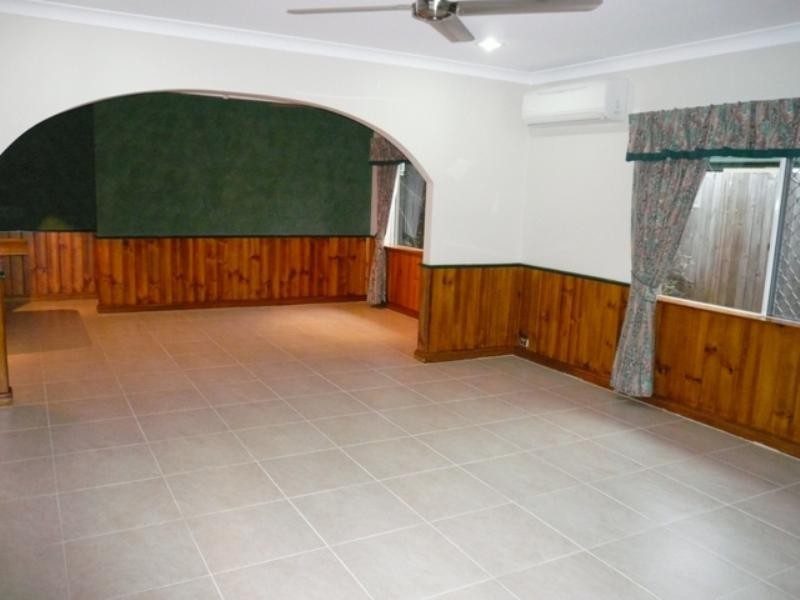 1 Joy Close, Gordonvale QLD 4865